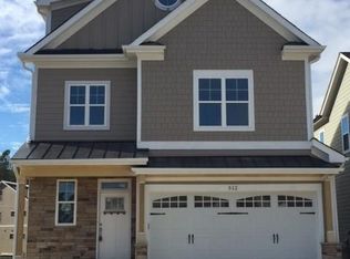 521 Germaine St, Apex, NC 27502