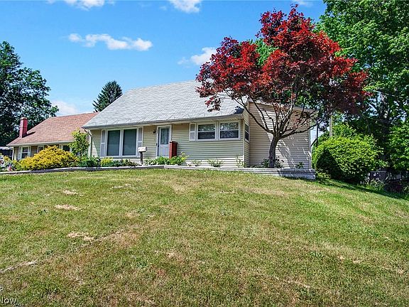 2nd image of 1523 Beechwood Cir
