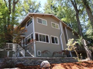 21670 Woolaroc Dr, Los Gatos, CA 95033