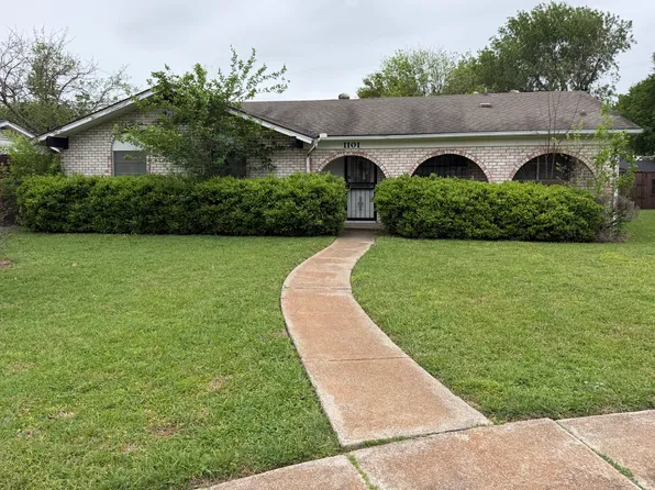 1101 Key Colony, Garland, TX