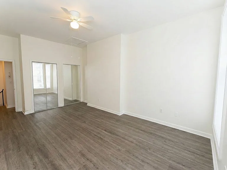 235 King St #1 — Photo 18