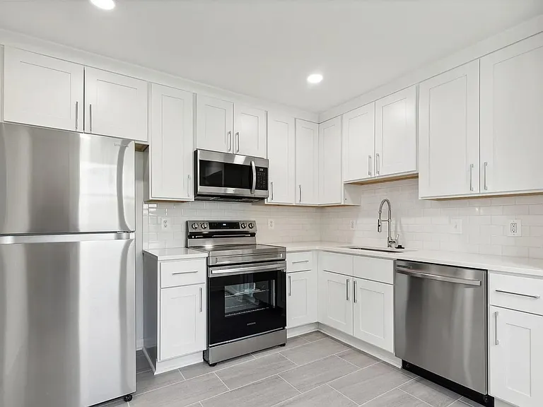 5522 Lanham Way — Photo 36