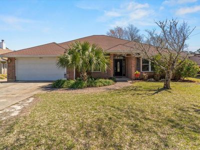 1852 Falling Leaves Ct, Navarre, FL, 32566