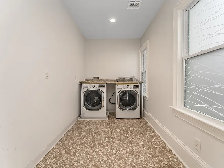 16 Main St #16C — Photo 14
