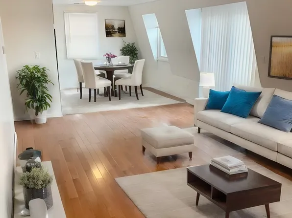5 Union Ave #2, Onset, MA 02558