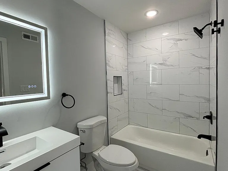 2061 N 62nd St #7 — Photo 8