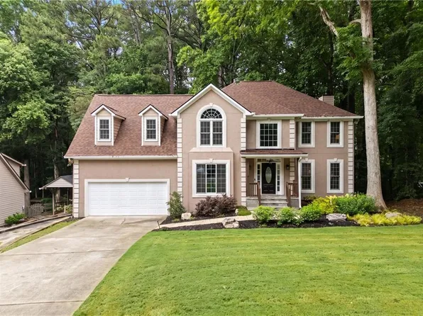 5954 Henley Dr, Powder Springs, GA 30127