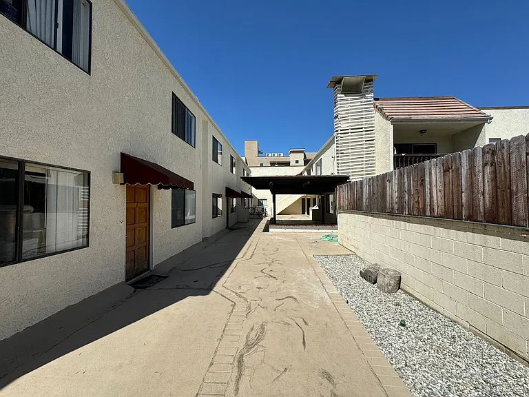 DEL MAR — Photo 10