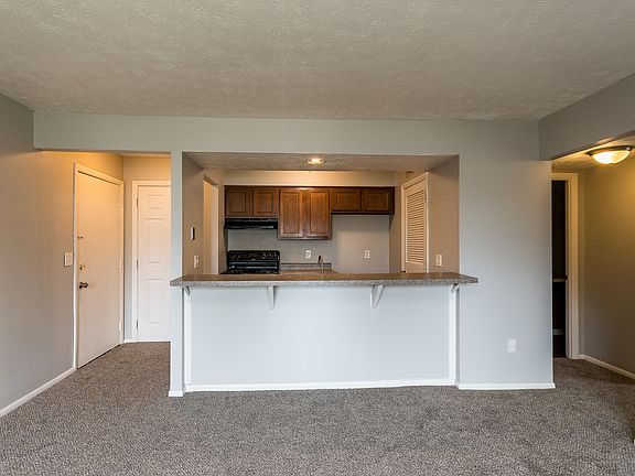 4th image of 1118 Tall Oaks Cir #1B-1Ba
