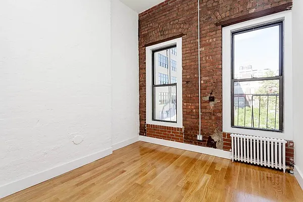 Rented by Town Residential | media 10