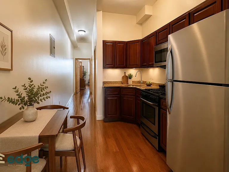 5233 Metropolitan Ave #2L — Photo 3