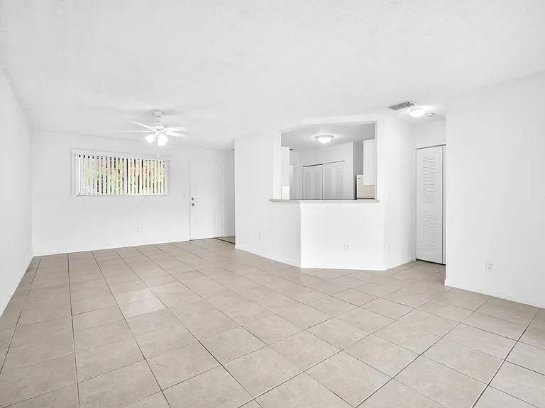 2020 NE 163rd St #204 — Photo 10