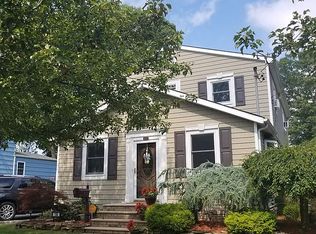 150 Grand Ave, Lindenhurst, NY 11757
