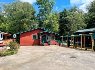 41 Speckled Trout Dr, Cleveland, GA 30528