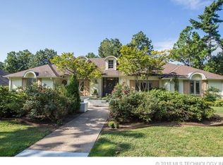 3032 E 38th Pl, Tulsa, OK 74105