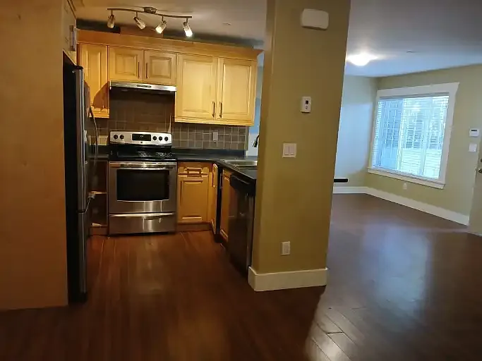 405 W 26th Ave #1A — Photo 3
