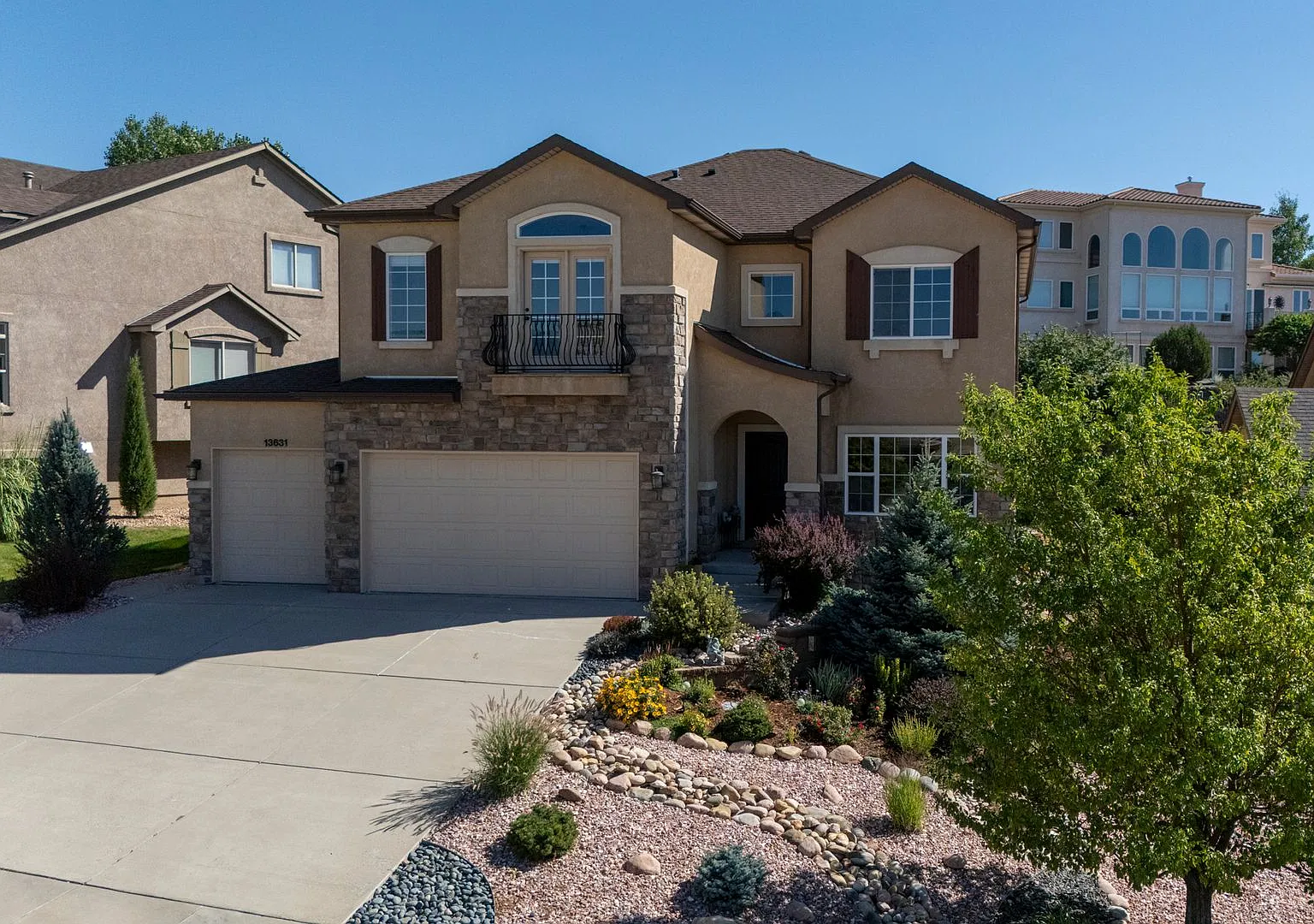 Exclusive Northgate Estates — Photo 3
