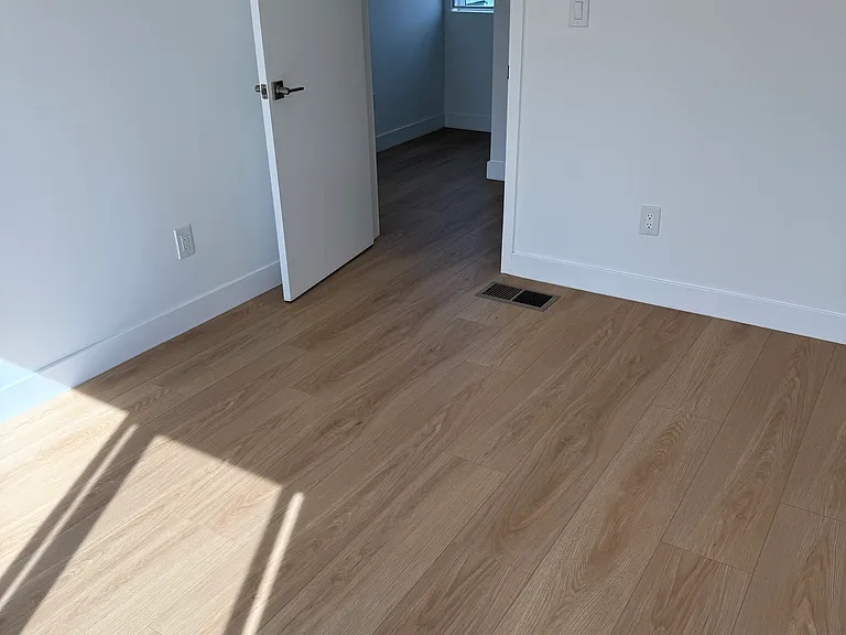 2024 7th Ave #2028-1/4 — Photo 16