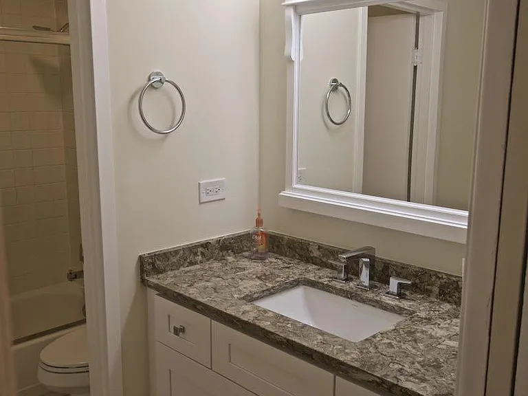 Hallway bathroom's sink