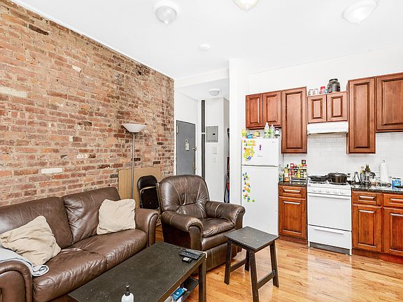 2nd image of 18 1st Ave #1R