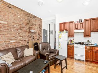 18 1st Ave #1S, New York, NY 10009