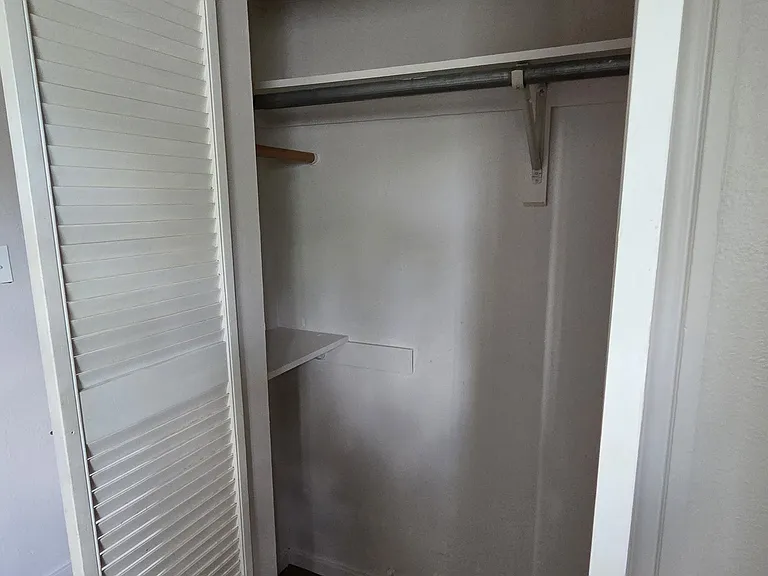 9102 N Double Rock Rd — Photo 15