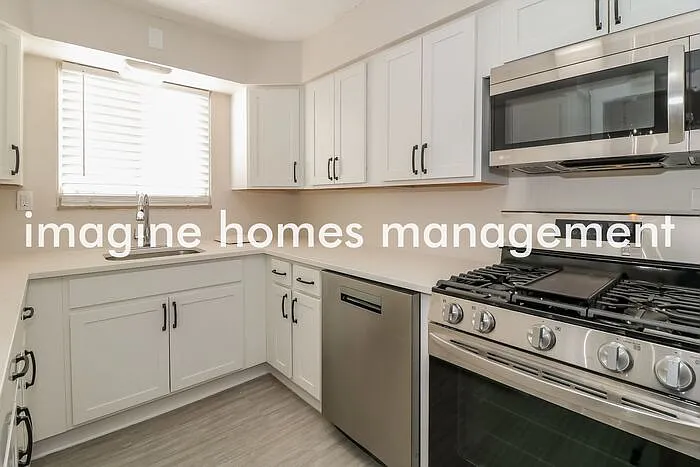 2816 Soulier St — Photo 6