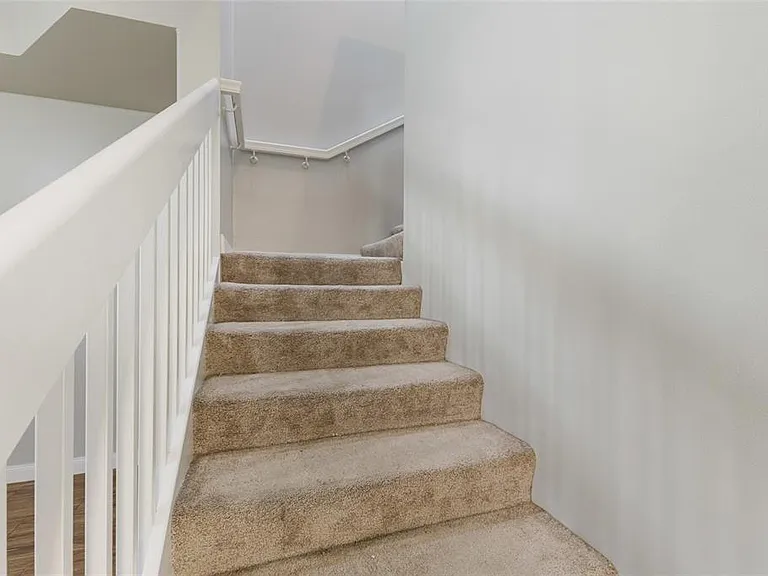 1648 Napoli Dr W — Photo 15