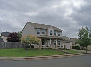 13200 Gaffney Ln, Oregon City, OR 97045