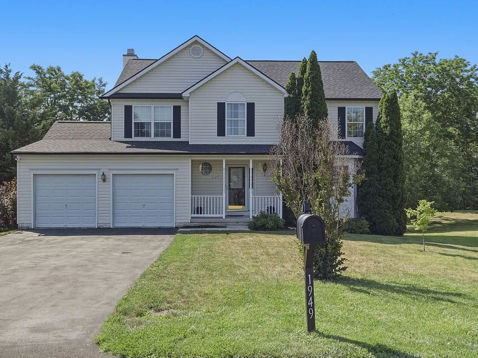 1949 Winston Dr