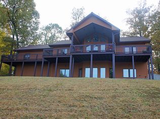 2776 Poco Rd, Brookport, IL 62910