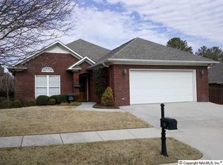 104 Dorset Cir, Arab, AL 35016