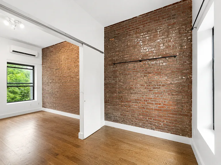 943 Saint Marks Ave #4 — Photo 9