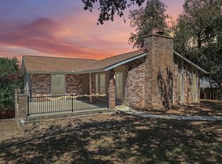 808 Dale Dr, San Marcos, TX 78666