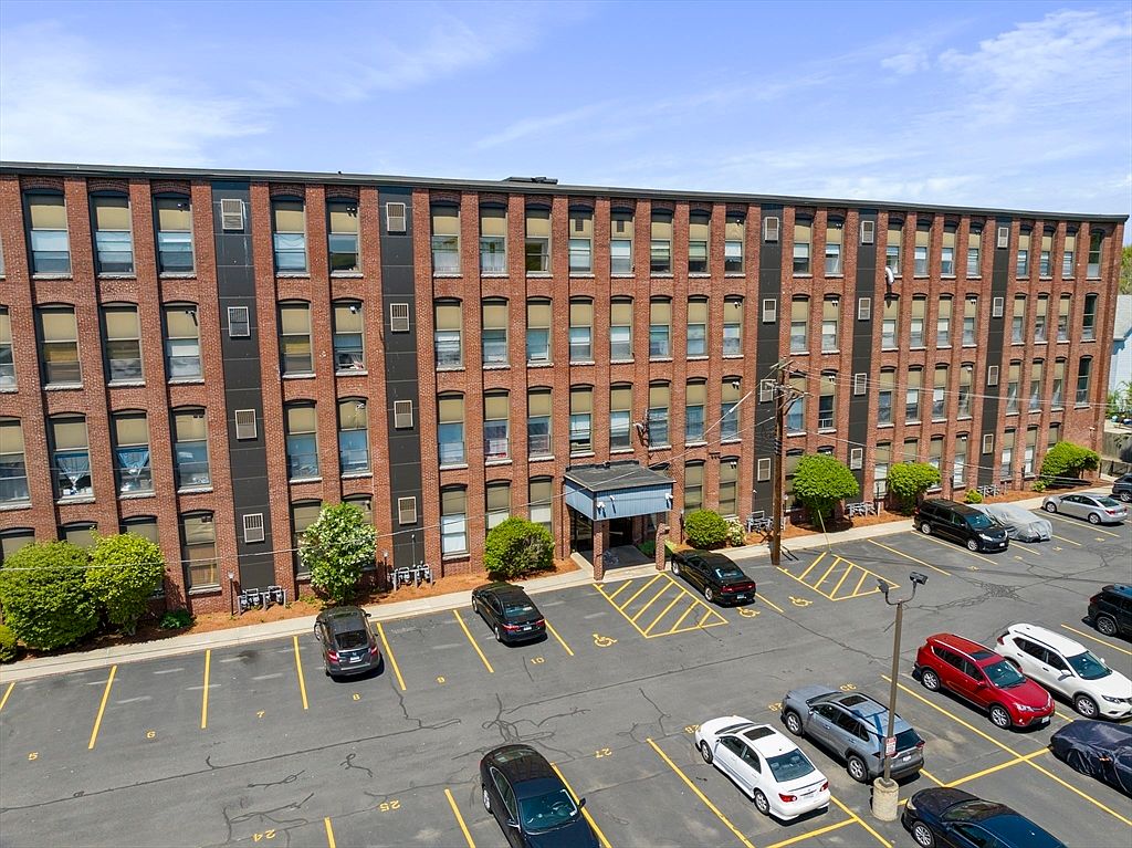 34 Newhall St APT 205, Lowell, MA 01852 Zillow