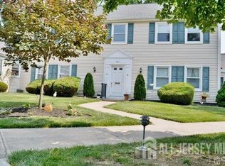 241 Mayflower Way #B, Monroe Township, NJ 08831