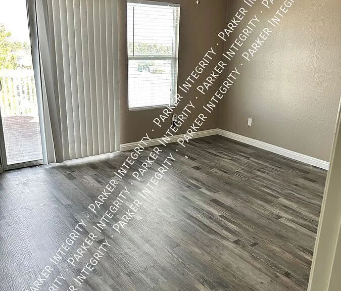 17676 View Mount Ct — Photo 21