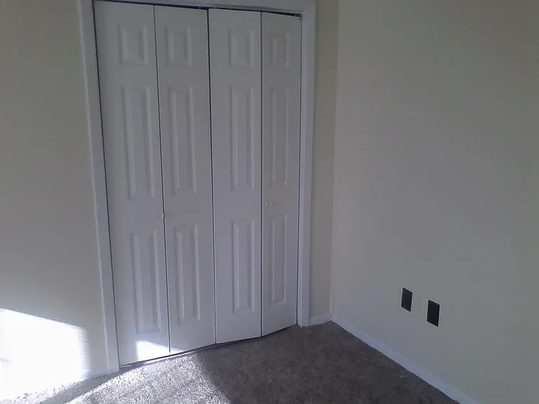 1805 King College Rd #C8 — Photo 8