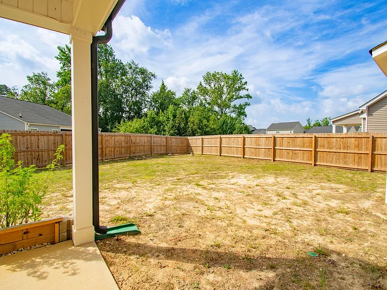 5611 Pondhaven Dr — Photo 30