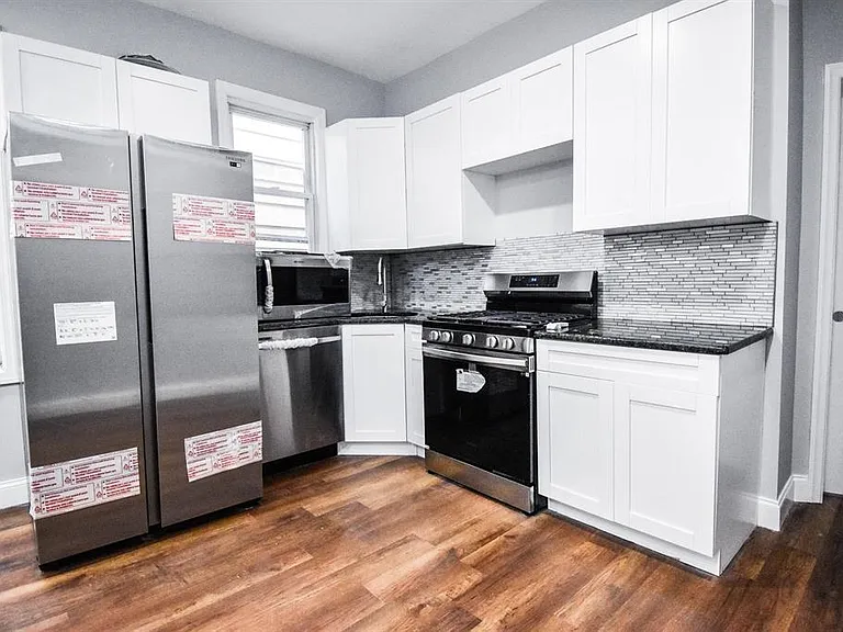 17 Troy St #2 — Photo 5
