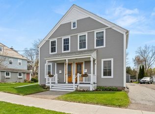 57-59 Lakeside Ave, Burlington, VT 05401