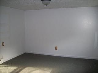 2nd image of 178 Reed Hl