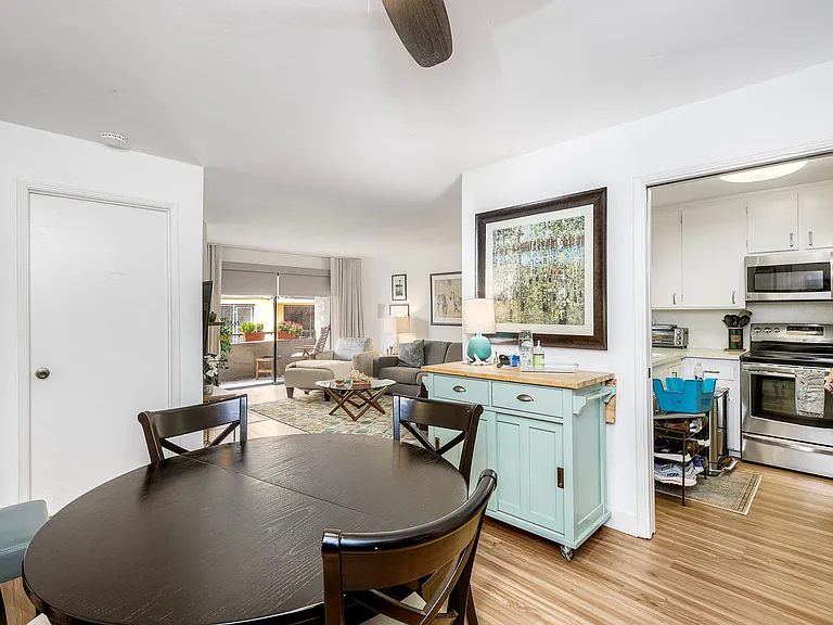 3940 Dove St #207 — Photo 10