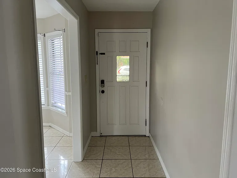 2157 Clover St NE — Photo 3