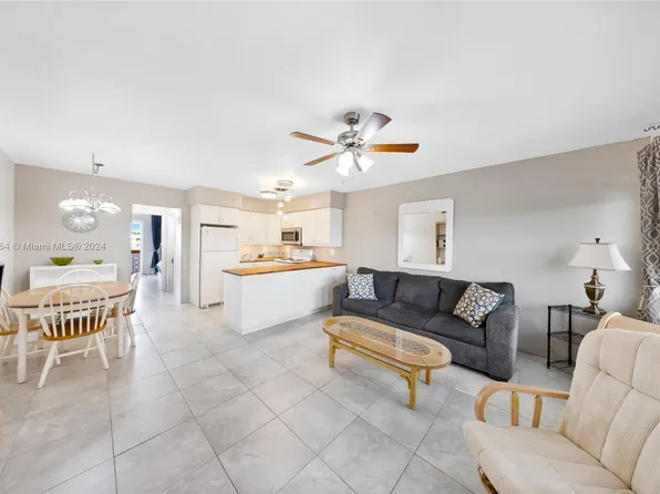 1030 SW 11th St APT 14M, Hallandale Beach, FL 33009