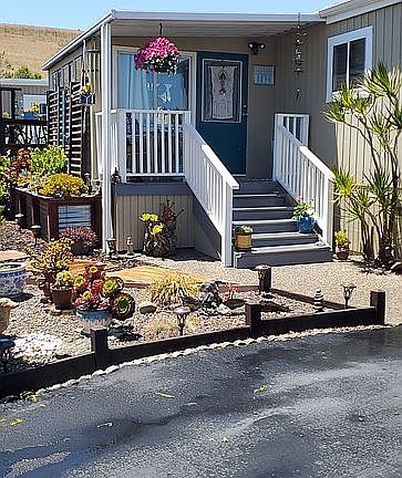 2nd image of 315 San Gabriel Ave