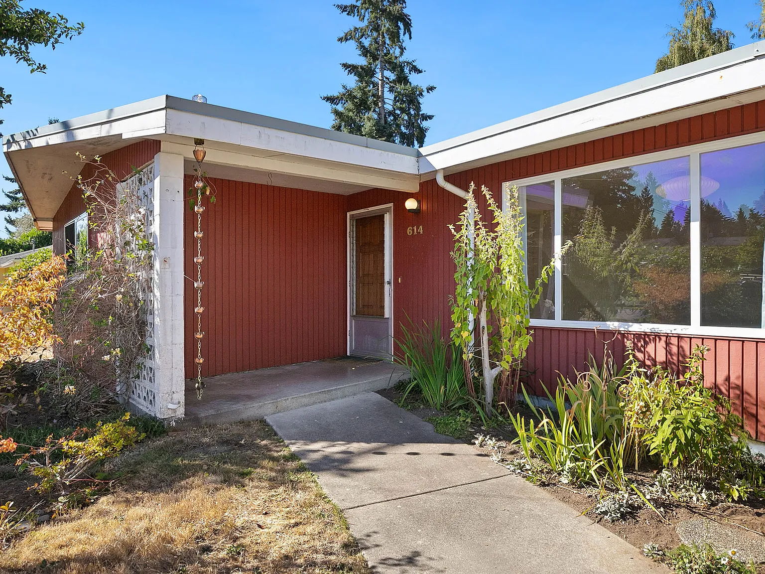 3 bed, 1248 sqft, $2,500 — Photo 4