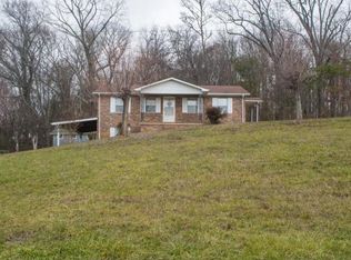 1138 W Irish St, Greeneville, TN 37743