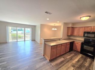 Windstone Terrace, Hartland, WI 53029