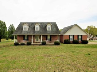 795 Clifftview Rd, Bolivar, TN 38008
